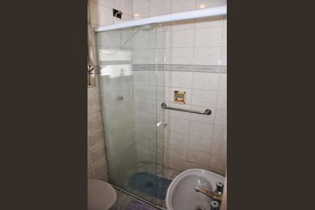 Casa à venda com 400m², 3 quartos e 3 vagas Casa à venda com 400m², 3 quartos e 3 vagasDetalhe - Banheiro da Cozinha