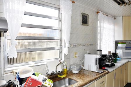 Casa à venda com 400m², 3 quartos e 3 vagas Casa à venda com 400m², 3 quartos e 3 vagasDetalhe - Cozinha