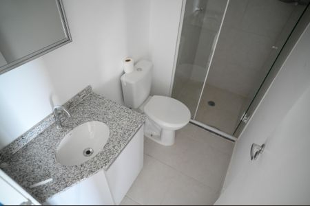 Apartamento para alugar com 34m², 2 quartos e sem vagaBanheiro