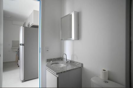 Apartamento para alugar com 34m², 2 quartos e sem vagaBanheiro
