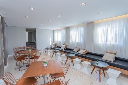 Apartamento à venda com 34m², 2 quartos e 1 vaga Apartamento à venda com 34m², 2 quartos e 1 vagaSalão de Festas