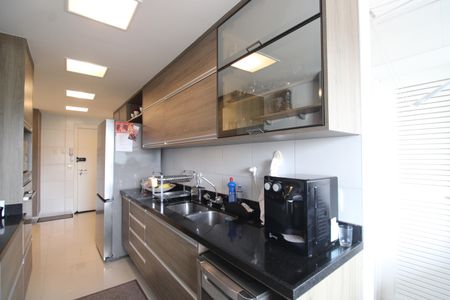 Apartamento à venda com 146m², 3 quartos e 2 vagasCozinha