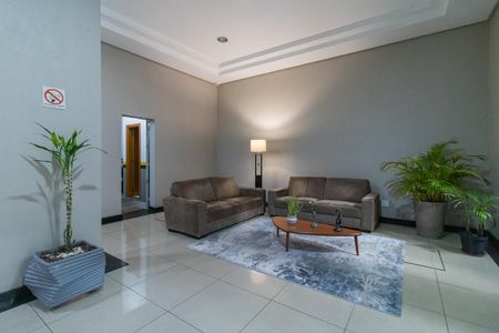 Apartamento à venda com 68m², 2 quartos e 2 vagasHall social