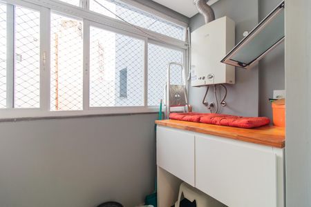 Apartamento à venda com 68m², 2 quartos e 2 vagasCozinha e Área de Serviço