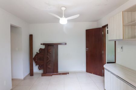 Casa de condomínio à venda com 970m², 7 quartos e 4 vagassuite 1