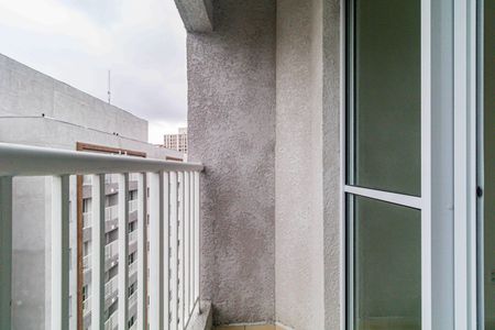 Apartamento para alugar com 37m², 2 quartos e 1 vagaVaranda