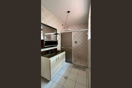 Banheiro de casa para alugar com 3 quartos, 205m² em Jardim Sao Roberto, Guarulhos