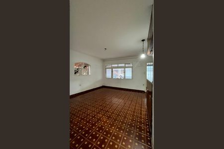 Sala de casa para alugar com 3 quartos, 205m² em Jardim Sao Roberto, Guarulhos