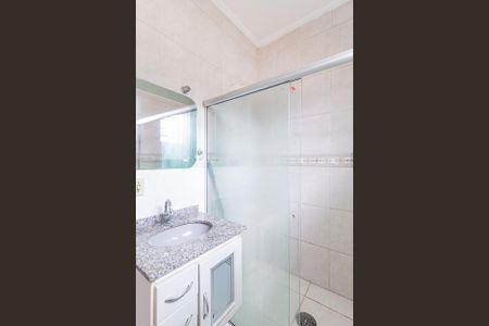 Casa à venda com 239m², 4 quartos e 3 vagasBanheiro da suíte 1