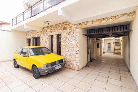 Casa à venda com 239m², 4 quartos e 3 vagasChurrasqueira