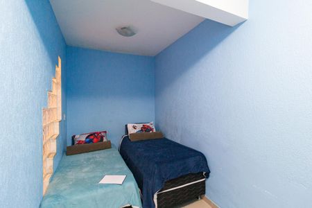 Casa à venda com 239m², 4 quartos e 3 vagasQuarto 2