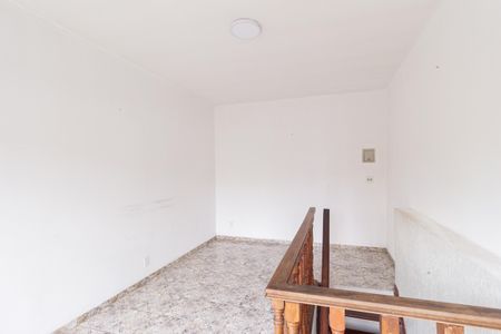 Casa à venda com 239m², 4 quartos e 3 vagasSala 2