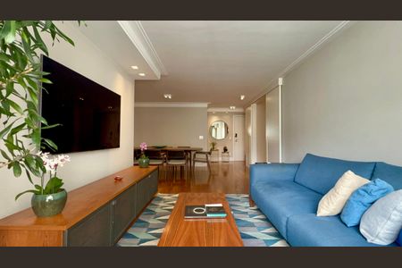 Apartamento à venda com 127m², 3 quartos e 1 vaga Apartamento à venda com 127m², 3 quartos e 1 vagaSala de TV