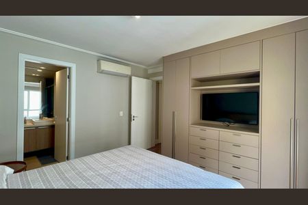 Apartamento à venda com 127m², 3 quartos e 1 vaga Apartamento à venda com 127m², 3 quartos e 1 vagaSuite