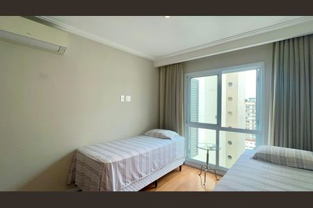 Apartamento à venda com 127m², 3 quartos e 1 vaga Apartamento à venda com 127m², 3 quartos e 1 vagaQuarto 2