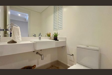 Apartamento à venda com 127m², 3 quartos e 1 vaga Apartamento à venda com 127m², 3 quartos e 1 vagaLavabo