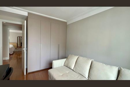 Apartamento à venda com 127m², 3 quartos e 1 vaga Apartamento à venda com 127m², 3 quartos e 1 vagaQuarto 1