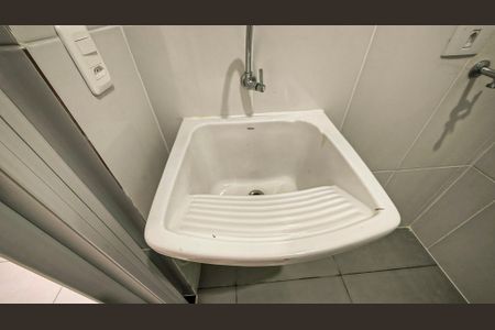 Kitnet/Studio para alugar com 1 quarto, 25m² em Jardim Angelina, São Paulo