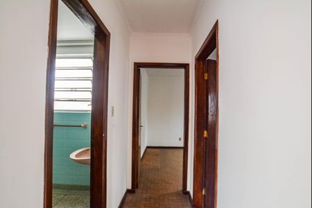 Casa à venda com 174m², 2 quartos e 3 vagasCorredor