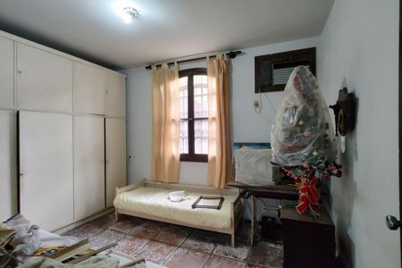 Casa de condomínio à venda com 202m², 3 quartos e 2 vagas Casa de condomínio à venda com 202m², 3 quartos e 2 vagasQuarto 1