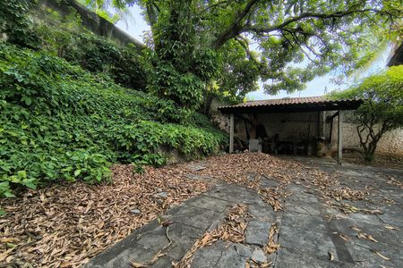 Casa de condomínio à venda com 202m², 3 quartos e 2 vagasPiscina