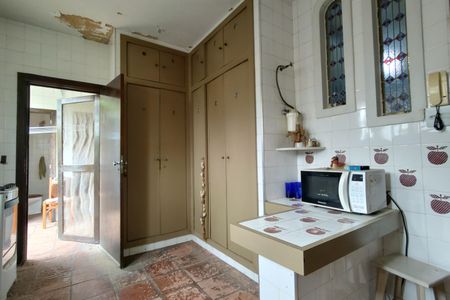 Casa de condomínio à venda com 202m², 3 quartos e 2 vagas Casa de condomínio à venda com 202m², 3 quartos e 2 vagasCozinha - Armários