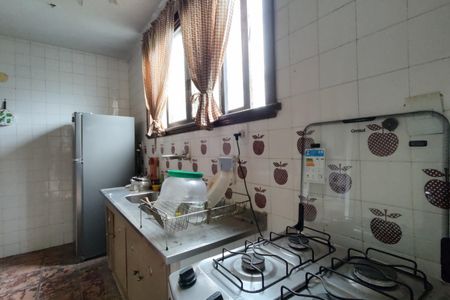 Casa de condomínio à venda com 202m², 3 quartos e 2 vagas Casa de condomínio à venda com 202m², 3 quartos e 2 vagasCozinha - Armários