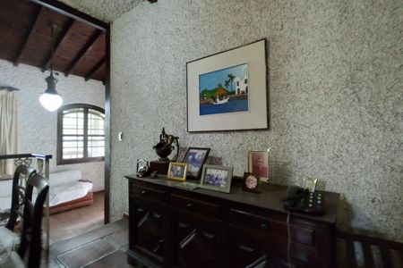 Casa de condomínio à venda com 202m², 3 quartos e 2 vagas Casa de condomínio à venda com 202m², 3 quartos e 2 vagasSala