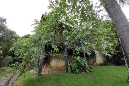 Casa de condomínio à venda com 202m², 3 quartos e 2 vagas Casa de condomínio à venda com 202m², 3 quartos e 2 vagasFachada da Casa