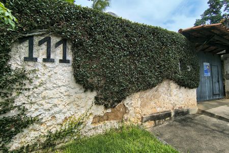 Casa de condomínio à venda com 202m², 3 quartos e 2 vagasFachada