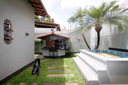 Casa à venda com 463m², 5 quartos e 6 vagasJardim