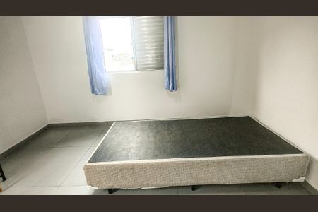 Quarto/Sala de kitnet/studio para alugar com 1 quarto, 25m² em Jardim Angelina, São Paulo