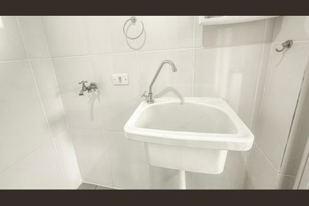 Studio para alugar com 22m², 1 quarto e sem vaga Studio para alugar com 22m², 1 quarto e sem vagaBanheiro\Área de Serviço