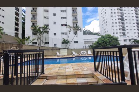 Apartamento à venda com 54m², 2 quartos e 1 vaga Apartamento à venda com 54m², 2 quartos e 1 vagaÁrea comum - Piscina