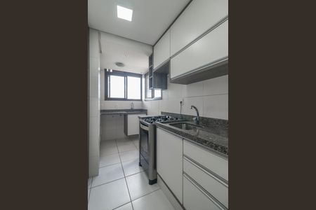 Apartamento para alugar com 90m², 2 quartos e 2 vagasCozinha