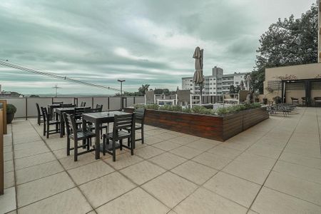 Apartamento para alugar com 90m², 2 quartos e 2 vagasÁrea comum - Piscina