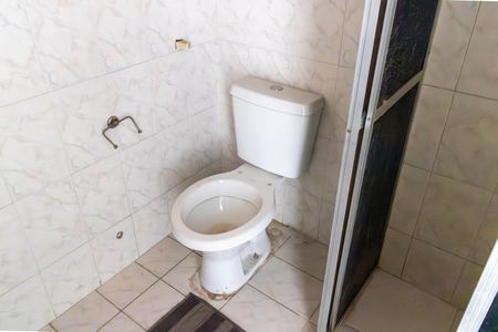 Casa para alugar com 100m², 4 quartos e sem vaga Casa para alugar com 100m², 4 quartos e sem vagaBanheiro