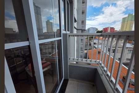 Apartamento para alugar com 55m², 2 quartos e 1 vaga Apartamento para alugar com 55m², 2 quartos e 1 vagaVaranda