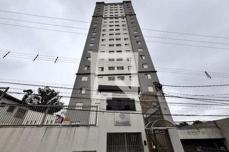 Apartamento para alugar com 55m², 2 quartos e 1 vaga Apartamento para alugar com 55m², 2 quartos e 1 vagaFachada