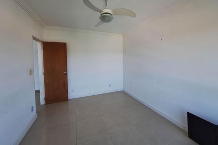 Casa à venda com 340m², 6 quartos e 4 vagasQuarto 2