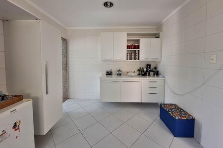 Casa à venda com 340m², 6 quartos e 4 vagasCozinha