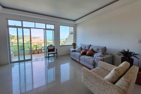 Casa à venda com 340m², 6 quartos e 4 vagasSala