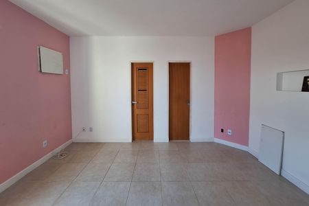 Casa à venda com 340m², 6 quartos e 4 vagasSuíte 2