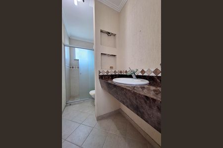 Casa à venda com 340m², 6 quartos e 4 vagasBanheiro Social