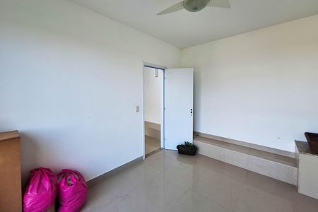 Casa à venda com 340m², 6 quartos e 4 vagasQuarto 3