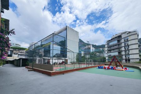 Casa de condomínio à venda com 189m², 3 quartos e 1 vagaÁrea Comum 