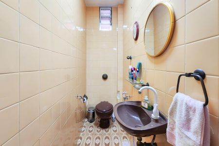 Casa de condomínio à venda com 189m², 3 quartos e 1 vagaLavabo 1