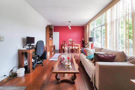 Casa de condomínio à venda com 189m², 3 quartos e 1 vagaSala