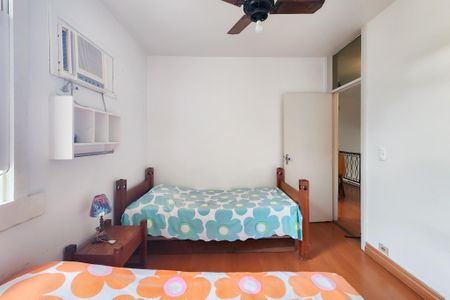 Casa de condomínio à venda com 189m², 3 quartos e 1 vagaQuarto 2