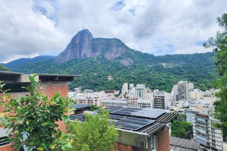 Casa de condomínio à venda com 189m², 3 quartos e 1 vagaVista 